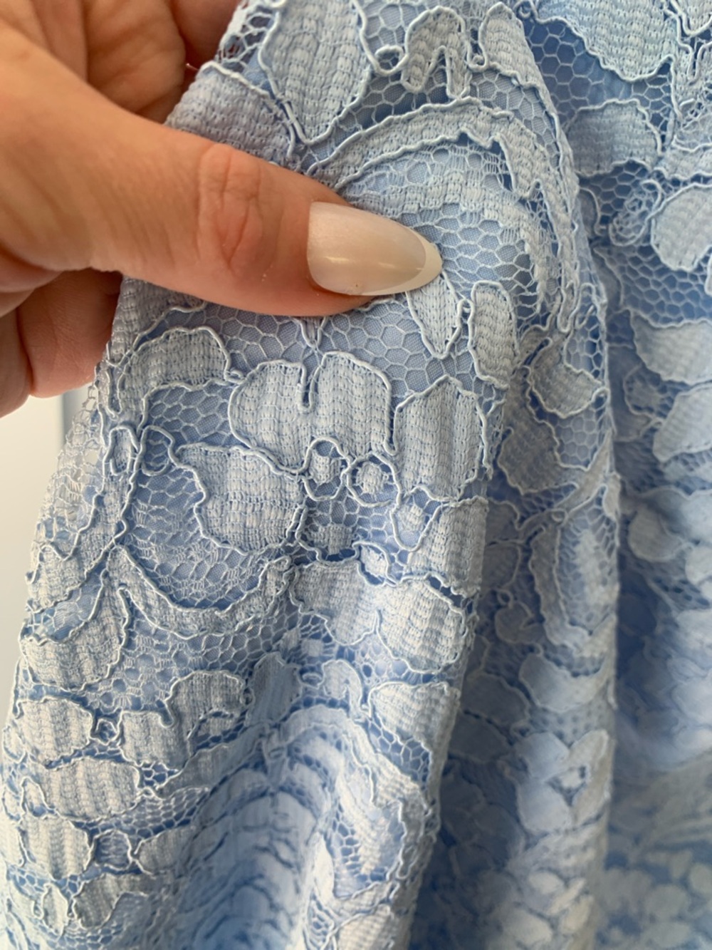 David's Bridal Light Blue Lace Floral Overlay - Picture 2 of 12